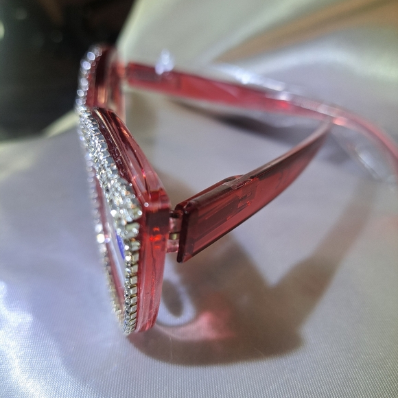 1:50 RED CAT EYE READING GLASSES - Picture 4 of 5